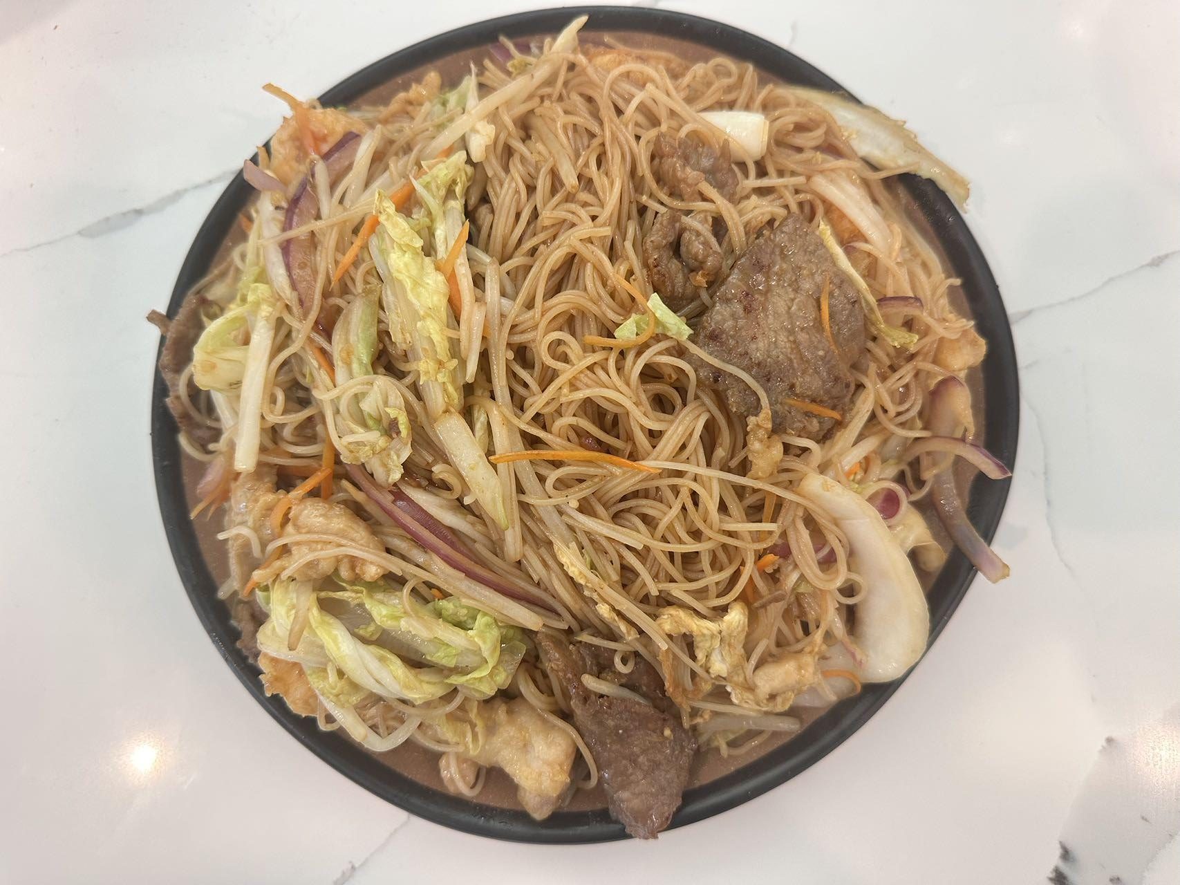 House-style fried rice noodles with beef and veggies at No.1 Asian Cuisine Restaurant in Eagle Mountain